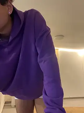 Snapshot of OnlyTyroone chatting on April 2026 09:26:02 PM OnlyTyroone online show from April 2026 09:26:02 PM