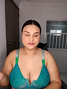 Valeriaa 21 online show from April 2026 08:21:01 PM