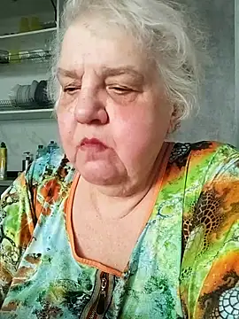 HapinessLovee online show from April 2026 06:25:02 AM