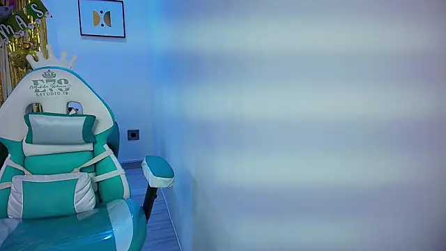 Babe kiitty online show from December 2025 11:50:02 AM