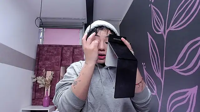 Kiara Fox   online show from March 2026 11:02:02 AM