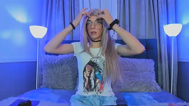 Lis Pearson online show from February 2026 03:48:01 AM