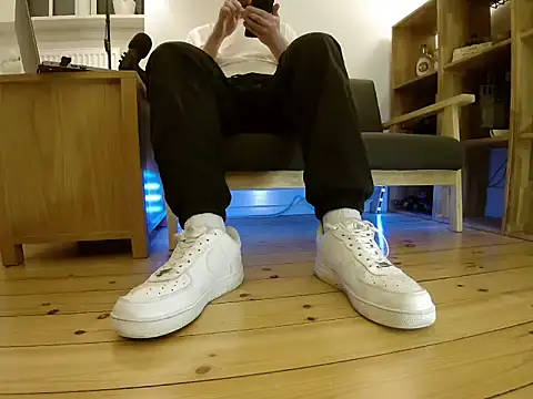 jonas camboy online show from February 2026 06:01:01 PM