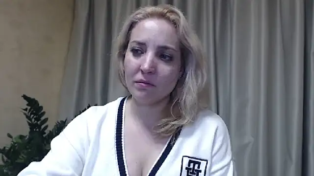 sweetpussy online show from March 2025 09:15:01 PM