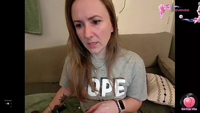 Snapshot of alluringpixie chatting on January 2026 11:30:02 PM alluringpixie online show from January 2026 11:30:02 PM