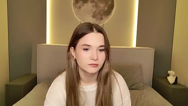 Lina Sinerz online show from March 2026 05:35:01 AM