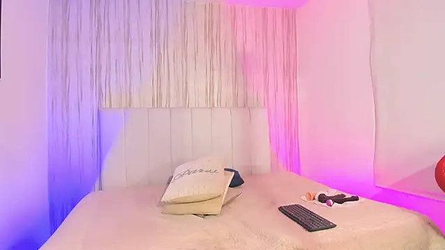 EdnaJara online show from January 2026 06:50:02 AM