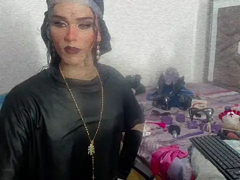 michaeldissts online show from December 2025 05:53:01 PM