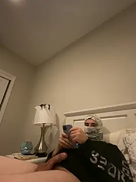 phantom898983 online show from April 2026 07:58:02 AM