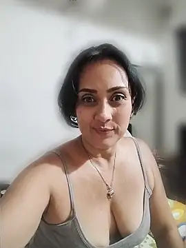 0lucer0 online show from March 2026 01:32:02 AM