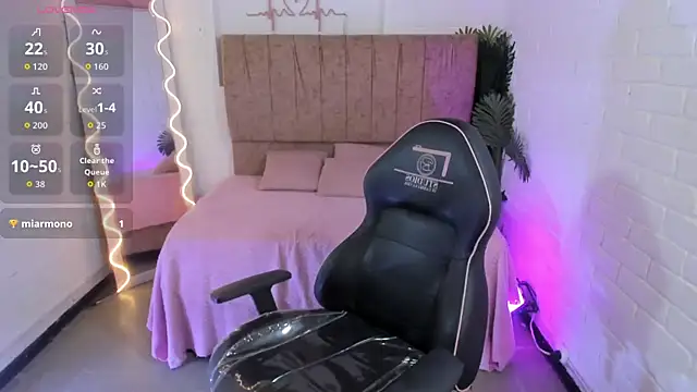 Snapshot of Ninna_tay chatting on December 2025 07:29:02 PM Ninna tay online show from December 2025 07:29:02 PM