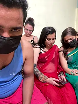 STARGROUPNEXT online show from December 2025 02:14:02 PM