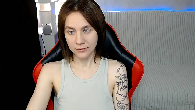 MiaBun1 online show from January 2026 06:27:02 AM