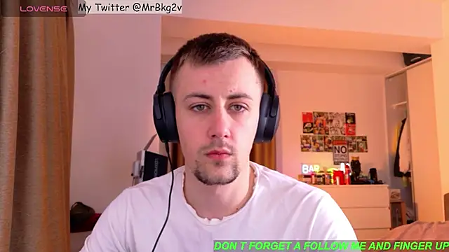 Snapshot of Brellisimo chatting on June 2026 11:49:02 AM Brellisimo online show from June 2026 11:49:02 AM