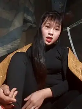 Snapshot of hinata-xx chatting on December 2025 05:34:01 AM hinata-xx online show from December 2025 05:34:01 AM