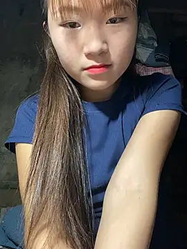 hinata-xx online show from March 2026 04:23:01 AM