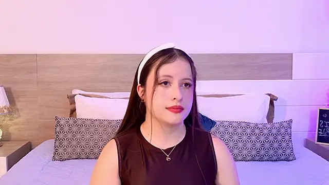 BellaFlecher online show from February 2026 07:48:01 PM