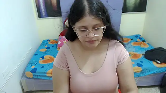 angel barbie online show from April 2026 04:01:01 PM