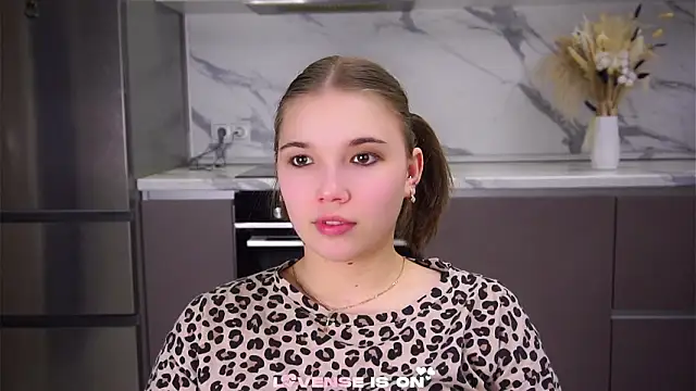 SolBurri online show from February 2026 01:59:02 AM