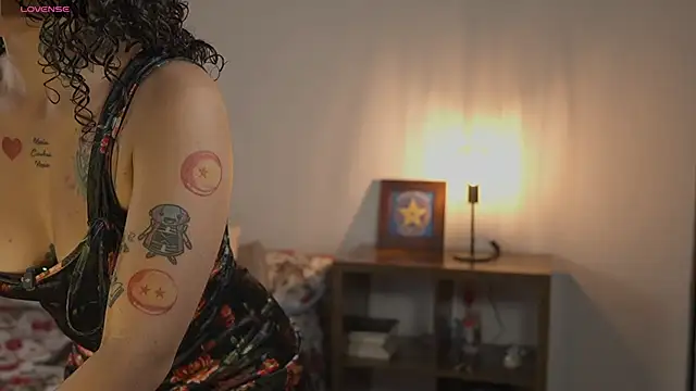 Snapshot of Estefania_Velez chatting on February 2026 04:01:01 PM Estefania Velez online show from February 2026 04:01:01 PM