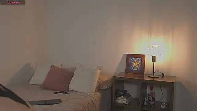 Snapshot of Estefania_Velez chatting on February 2026 06:33:02 PM Estefania Velez online show from February 2026 06:33:02 PM