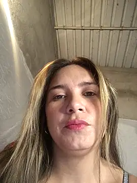 Charlott smi online show from March 2026 04:46:01 PM