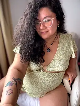 VanesssaMilf  online show from March 2026 03:40:01 PM