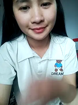 Snapshot of Him_MountainGirl chatting on December 2025 04:51:02 AM Him MountainGirl online show from December 2025 04:51:02 AM