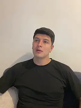 Goldenknight33 online show from April 2026 09:06:02 PM