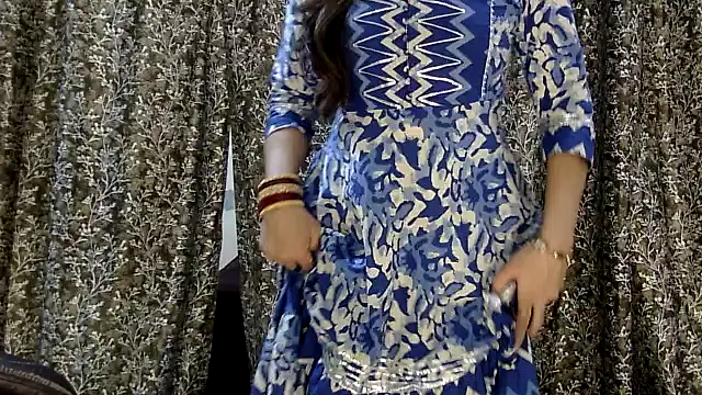 Exotic tanvi online show from April 2026 06:33:01 AM