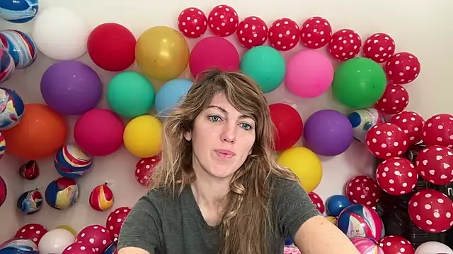 Snapshot of CelestialRuby chatting on February 2026 05:51:01 PM CelestialRuby online show from February 2026 05:51:01 PM