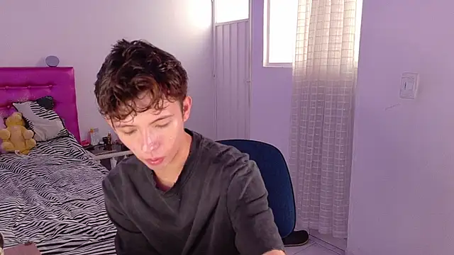 Dani Dancer online show from February 2026 07:03:02 PM