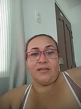 Nini Love  online show from April 2026 02:14:02 PM