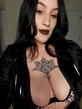 BustyVampyre online show from February 2026 12:20:01 AM