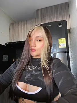 Daniela ruizz online show from June 2026 02:50:02 PM