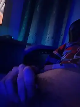 wolfand01 online show from December 2025 05:58:02 AM