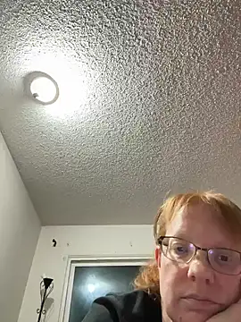 Lenaravenswood online show from February 2026 07:26:01 AM