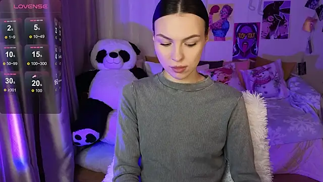 MaxinCarroll online show from December 2025 10:48:01 PM