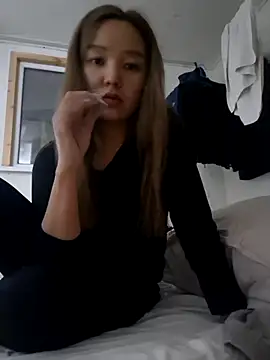 Snapshot of SherrylShaw chatting on December 2025 04:01:02 PM SherrylShaw online show from December 2025 04:01:02 PM