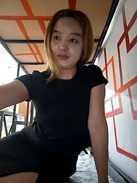 Snapshot of SherrylShaw chatting on January 2026 12:53:01 PM SherrylShaw online show from January 2026 12:53:01 PM