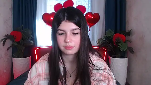 KisaModel online show from February 2026 07:19:01 AM