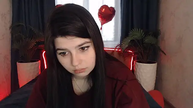 KisaModel online show from March 2026 05:44:01 AM