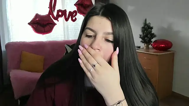 KisaModel online show from April 2026 01:10:01 AM