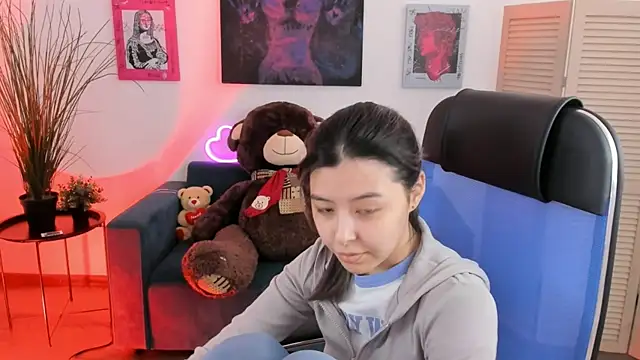 Snapshot of SirenMystiq chatting on December 2025 07:47:01 AM SirenMystiq online show from December 2025 07:47:01 AM