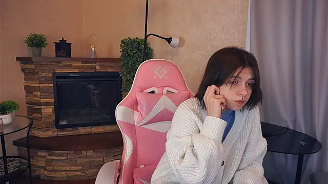 IleanaPishko online show from December 2025 09:03:01 AM