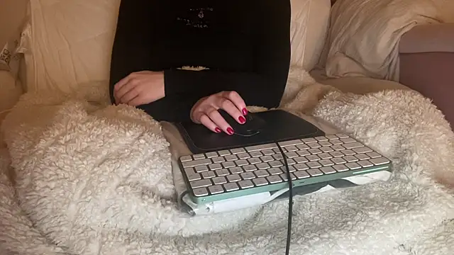 ijustturned18today online show from January 2026 06:17:01 AM