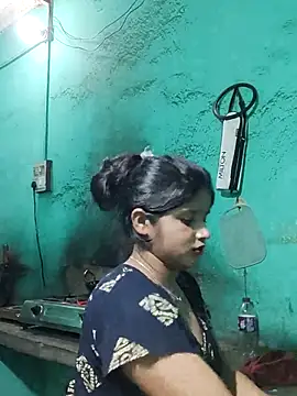 Cuple masti72 online show from June 2026 03:04:02 PM