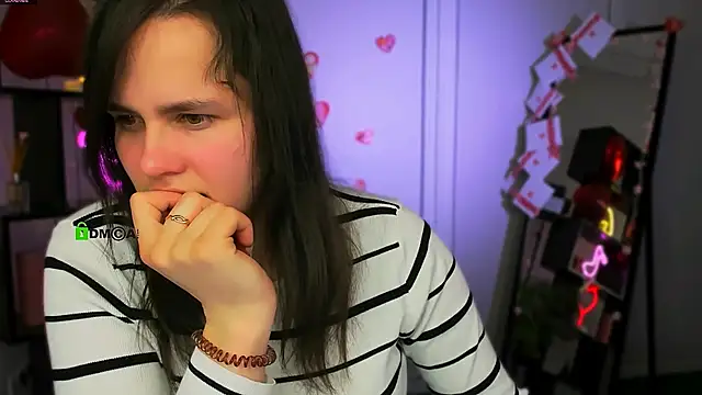 Snapshot of astra_opal chatting on February 2026 06:43:02 AM astra opal online show from February 2026 06:43:02 AM