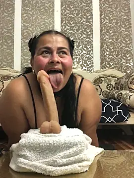 Snapshot of SayMarLuna chatting on April 2026 08:28:01 PM SayMarLuna online show from April 2026 08:28:01 PM