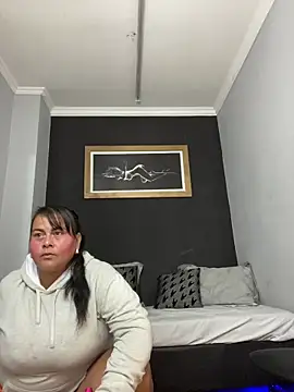 Snapshot of SayMarLuna chatting on June 2026 09:14:02 PM SayMarLuna online show from June 2026 09:14:02 PM